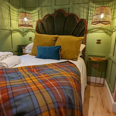 The Seelies - Luxury Aparthotel - By The House Of Danu Kingussie Exterior photo